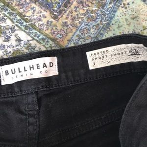 Bullhead black denim shorts